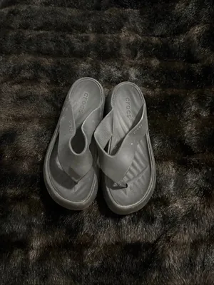 Crocs Black Getaway Sandals Platform Chunky Flip Flop Size 7 shoes thumbnail 2