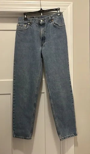 VTG Levis Jeans Womens 10 MIS Blue 550 Relaxed Tapered Mom Made in USA Y2K Denim thumbnail 1