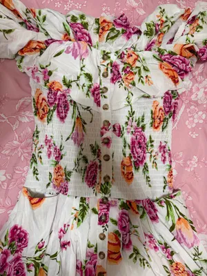 Boutique Floral ruffle maxi dress off the shoulder thumbnail 6