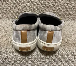 Camo Slip On Shoes Size 8.5 thumbnail 4
