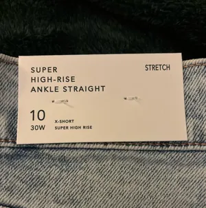 American Eagle Super High-Rise Jeans thumbnail 3