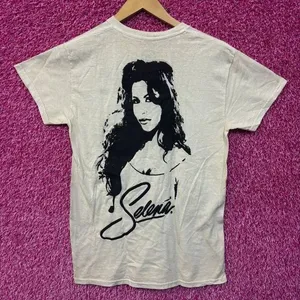 Selena Quintanilla Puffy Print Spell-Out The Queen of Tex-Mex Tee S thumbnail 1