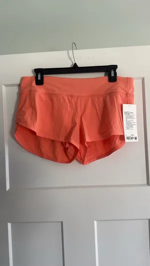 lululemon Size 8 Speed Up LR 2.5” Lined Run Shorts thumbnail 3