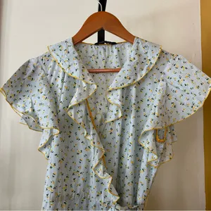 Tara Jarmon Ditsy Floral Stripe Wrap Dress Ruffle Mini Short Size 36 US 2-4‎ thumbnail 2