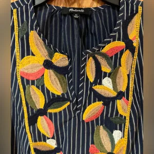 Madewell Floral Embroidered Fable Swingy Top in Twilight Tonal Stripes Size XS‎ thumbnail 10