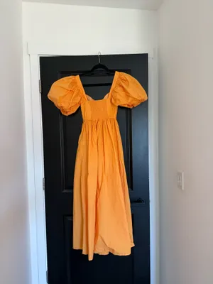 Showpo Raiza Shirred Waist Puff Sleeve Midi Dress in MARIGOLD 2 NWT thumbnail 8