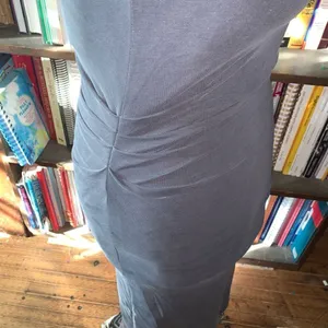Lulu’s gray knit gathered S t-shirt dress with slit thumbnail 2