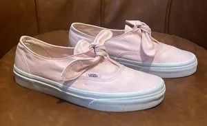 VANS Chalk Pink Knotted Sneakers $90 EUC Wmn 8; Men 6.5 thumbnail 2