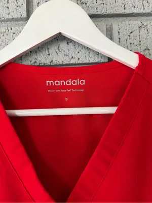 Mandala 6 Pocket Scrub Top Bright Red Women's Size Small thumbnail 3