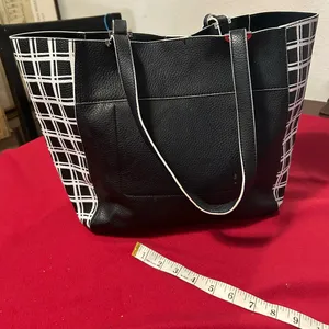 Lauren Ralph Lauren Black and White Grid Tote Preowned see pictureslight wear. thumbnail 4