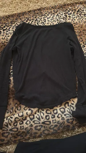 Urban Outfitters Top thumbnail 2