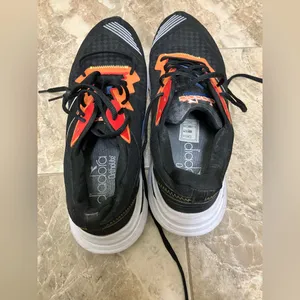 DIADORA Black and orange Mythos Blushield Volo 2 GLAM thumbnail 2