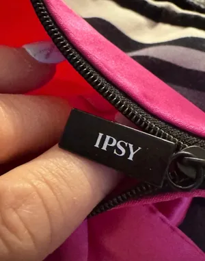 Ipsy Hot Pink Satin Cosmetic Glam Bag thumbnail 6