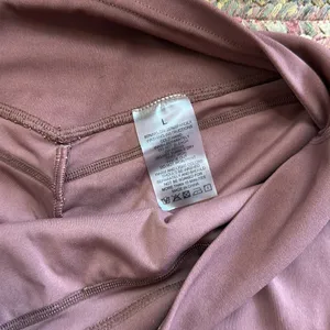 Tom Tiger Brown Ruched Booty Spandex Workout Bike Shorts thumbnail 3