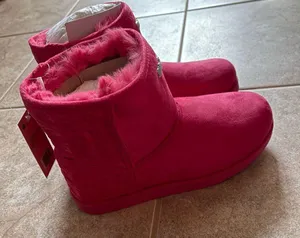Juicy Couture boots NWT thumbnail 2