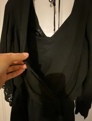 BCX Black Long-Sleeve Lace Shorts Romper thumbnail 4