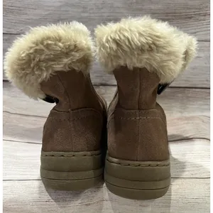 Baretraps Boots Women’s Andee Winter Snow Beige Leather Zip Button Sherpa Size 6 thumbnail 4