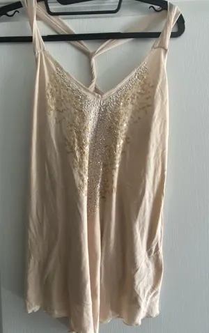 Express Light Tan Embellished Women’s Tank Sz S thumbnail 1