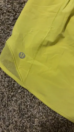 Lululemon thumbnail 3