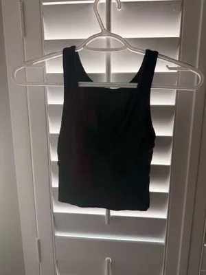 Lululemon Tank thumbnail 2