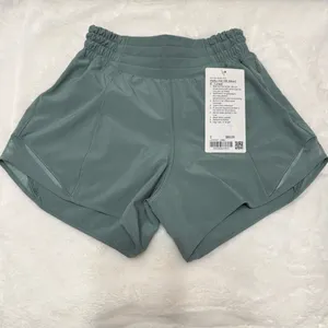 Lululemon Hotty Hot HR Short 4” Lined thumbnail 3