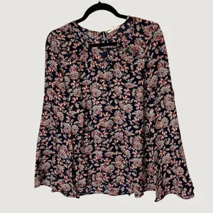 Entro Navy Floral Bell Sleeve Blouse T6247 Navy Rust Boho Keyhole Top Medium thumbnail 6