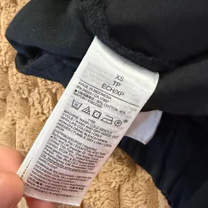 Gap Women's Black and Navy Trousers thumbnail 5