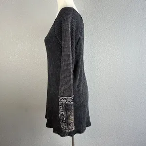 Soft Surroundings Tao Thermal Tunic Top Size‎ S Washed Black Button Pattern Cuff thumbnail 3