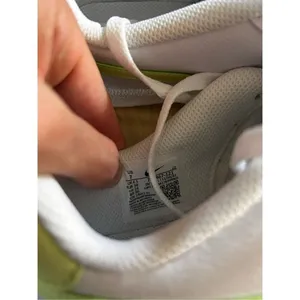 Nike Women's Court Royale Tennis Shoes White Barely Volt Size 7 thumbnail 4