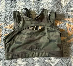 Alphalete Olive Camo Sports Bra thumbnail 1