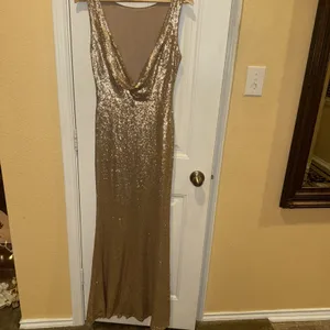 Lulus Evening Sequin Dress Size M thumbnail 6