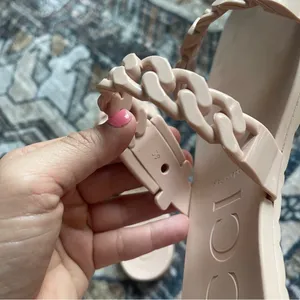 Gucci GG Light Pink Rubber Buckle Chain Link Sandals Slip‎ On thumbnail 7