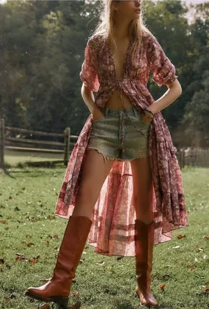 FREE PEOPLE NWOT We The Free Now Or Never Denim Shorts / Well Worn thumbnail 1