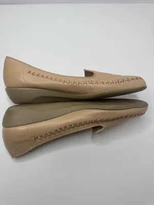 Naturalizer Light Beige Soft Loafers Size 8  thumbnail 6