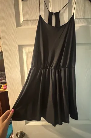 Plain Black Romper thumbnail 1