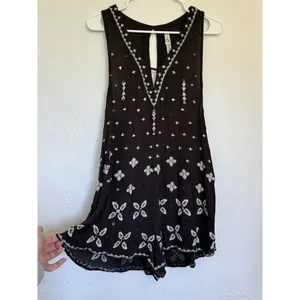 Intimately Free People Black Tank Flowy Cut Out V Neck‎ Sequin Romper X Small thumbnail 6