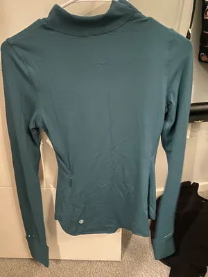 Lululemon Long Sleeve Top thumbnail 2