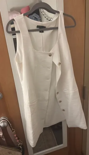 Sincerely Jules white grad dress! thumbnail 1