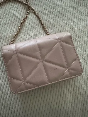 Bebe Vintage Blush Quilted Crossbody Bag with Gold Chain thumbnail 3