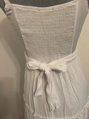 Trixxi White Tiered Tie Shoulder Maxi Dress. Size s thumbnail 12