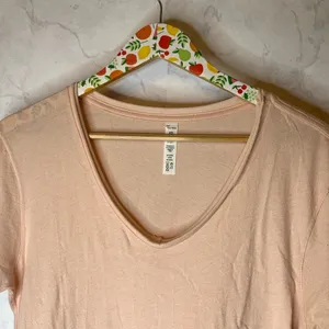 Alo Yoga Playa Short Sleeve Tee Shirt thumbnail 5