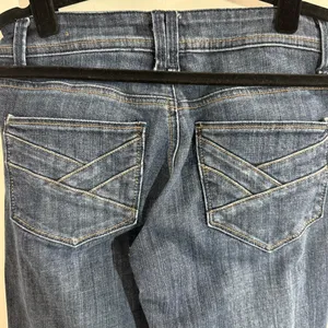 The Limited Blue Flare & Wide Leg Jeans Size 4 34” inseam thumbnail 5
