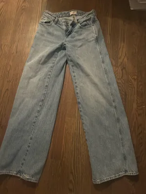 PacSun Low-Rise Jeans thumbnail 2