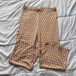 Aerie Ribbed Pajama Pants XL Tan White Diamond Print Wide Leg Lounge Bottoms thumbnail 1