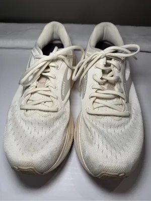 Brooks Ghost max cushion neutral Women's Running Sneakers in Cream/Off-White 8.5 thumbnail 2