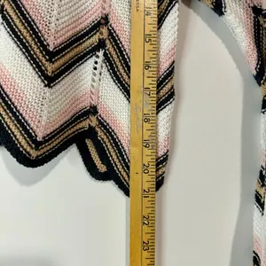 Audrey Parks x Francesca’s Women’s Crochet Knit Cropped Sweater Pink Small EUC thumbnail 9
