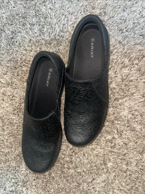 Ariat Hera Expert Tooled Clogs Women’s Black Embossed Floral Comfort Slip-On 10B thumbnail 2