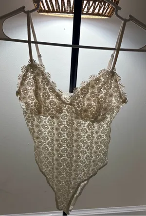 H&M White Crochet Lace Bodysuit thumbnail 1