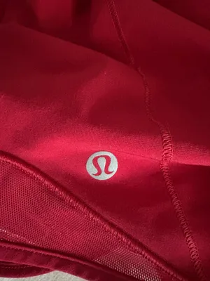 Lululemon High-Rise Hotty Hot Shorts 2.5" thumbnail 3