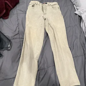 Gloria Vanderbilt Vintage straight legged jeans thumbnail 2